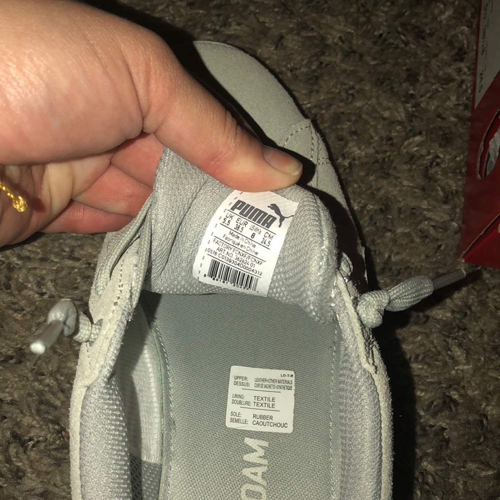 Puma - Picture 3 of 3